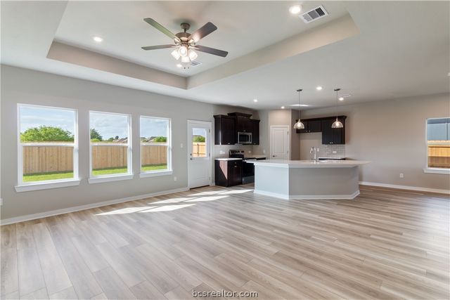 5526 Harriet Street, Bryan, TX 77807