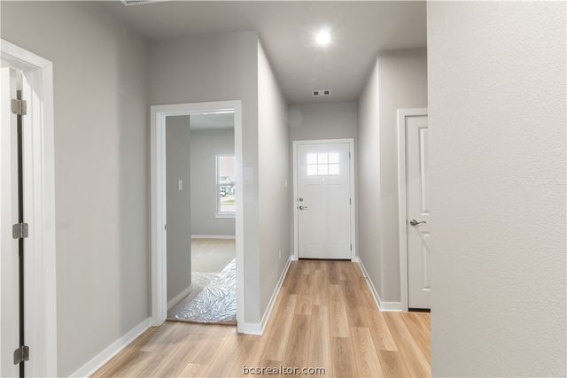 5526 Harriet Street, Bryan, TX 77807