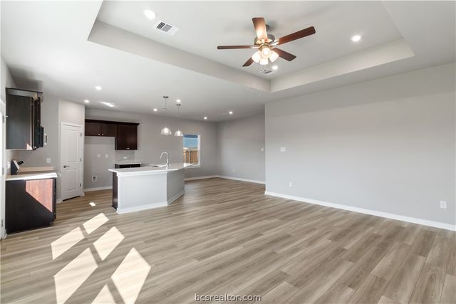 5526 Harriet Street, Bryan, TX 77807
