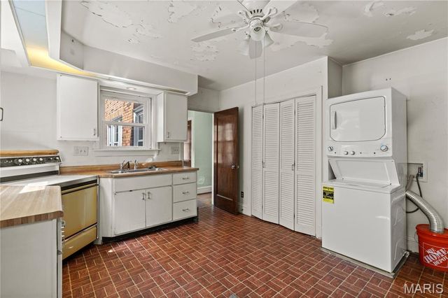 7257 Amherst Avenue, University City, MO 63130