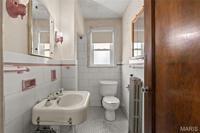 7257 Amherst Avenue, University City, MO 63130