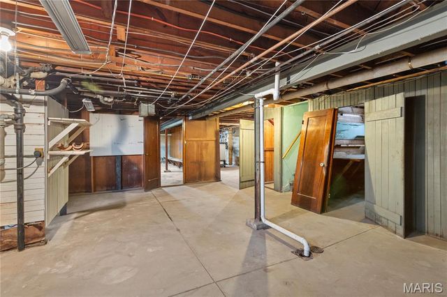 7257 Amherst Avenue, University City, MO 63130