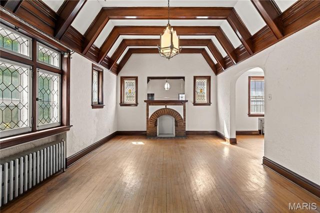 7257 Amherst Avenue, University City, MO 63130