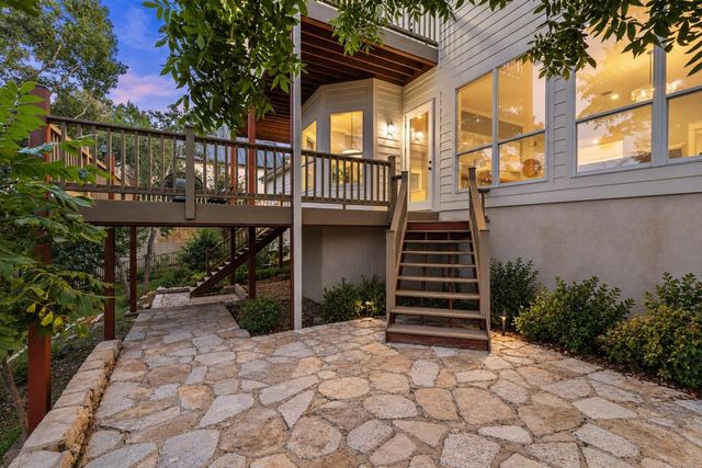 6213 Edwards Mountain CV, Austin, TX 78731