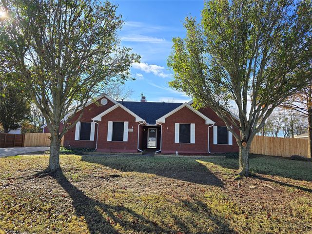 601 Preston Glen, Gunter, TX 75058
