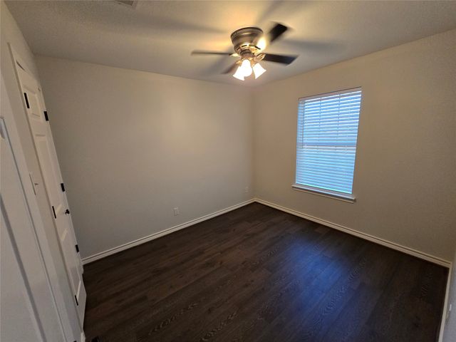 601 Preston Glen, Gunter, TX 75058