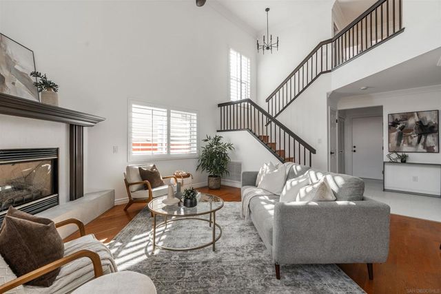 29747 Circle R Ct, Escondido, CA 92026