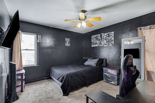 116 Honeoye Street, Wyoming, MI 49548