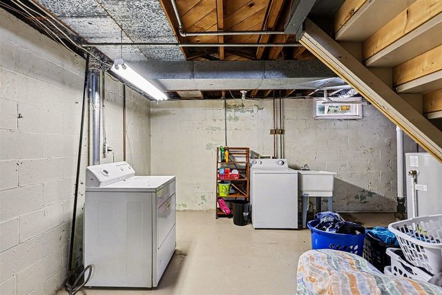 116 Honeoye Street, Wyoming, MI 49548