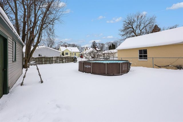 116 Honeoye Street, Wyoming, MI 49548