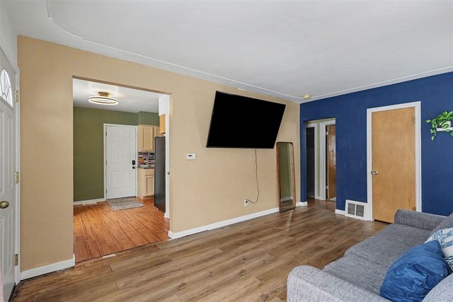 116 Honeoye Street, Wyoming, MI 49548