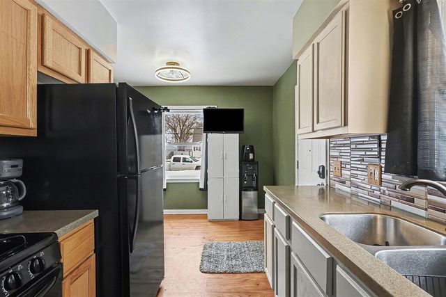 116 Honeoye Street, Wyoming, MI 49548