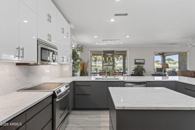 19850 N SHADOW MOUNTAIN Drive, Surprise, AZ 85374