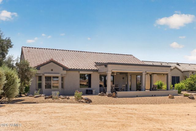 19850 N SHADOW MOUNTAIN Drive, Surprise, AZ 85374