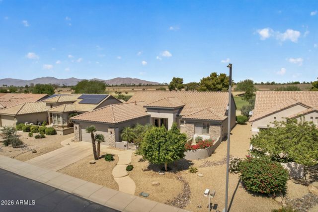 19850 N SHADOW MOUNTAIN Drive, Surprise, AZ 85374