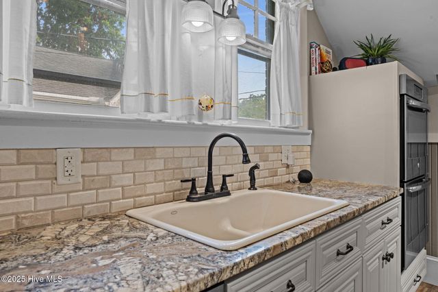 1510 National Avenue, New Bern, NC 28560