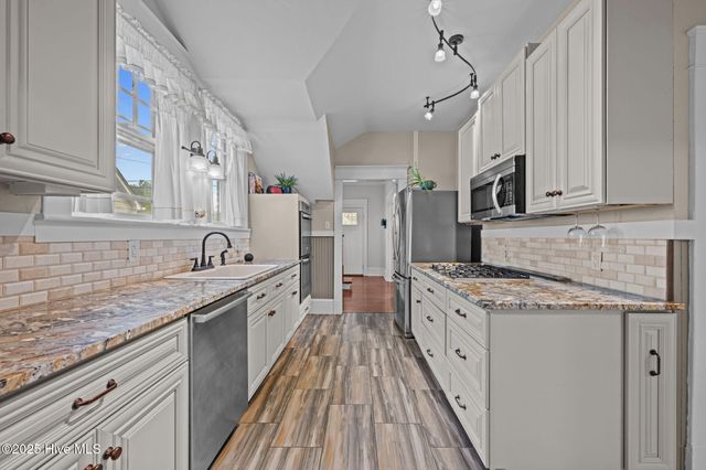 1510 National Avenue, New Bern, NC 28560