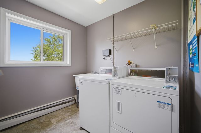 330 N Carter Street 103, Palatine, IL 60067