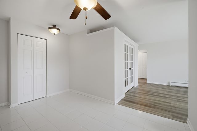 330 N Carter Street 103, Palatine, IL 60067
