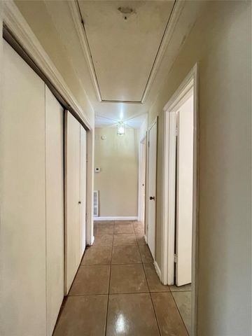 7110 Foxmar Lane, Humble, TX 77338