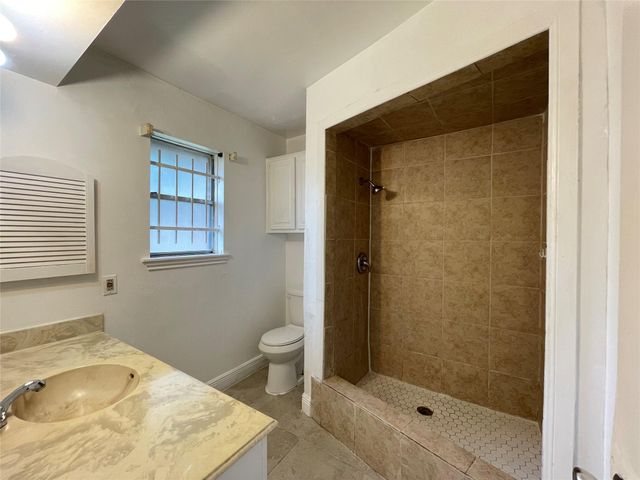 7110 Foxmar Lane, Humble, TX 77338