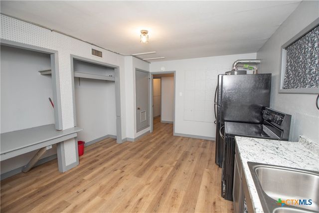 14 N 10th Street, Temple, TX 76501