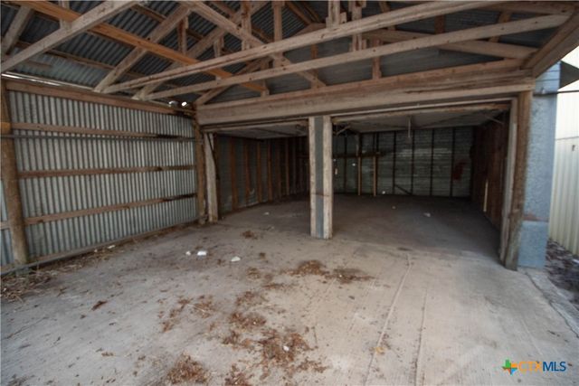 14 N 10th Street, Temple, TX 76501