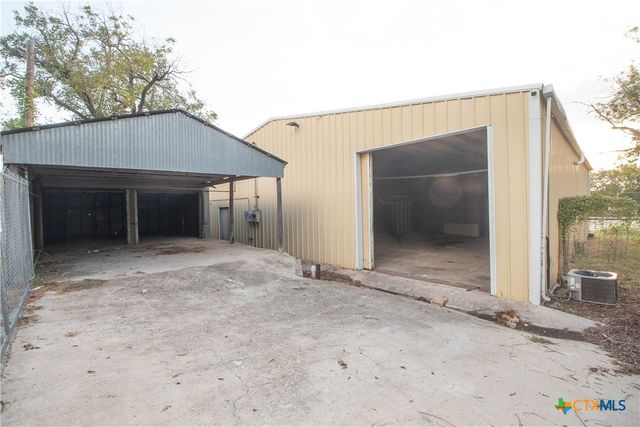 14 N 10th Street, Temple, TX 76501