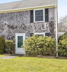 135 West Main St 11, Barnstable, MA 02601