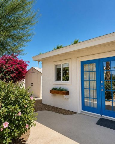 1318 E Via Escuela, Palm Springs, CA 92262