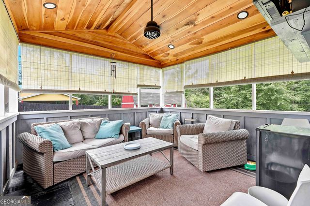 655 Old Driver Road, Whitesburg, GA 30185