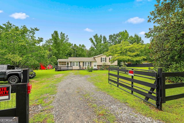 655 Old Driver Road, Whitesburg, GA 30185
