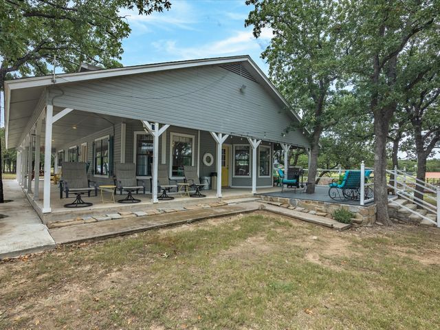 546 County Road 1743, Chico, TX 76431