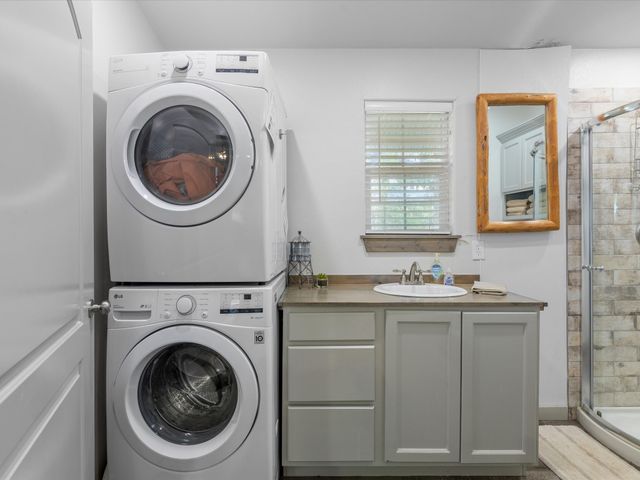 546 County Road 1743, Chico, TX 76431