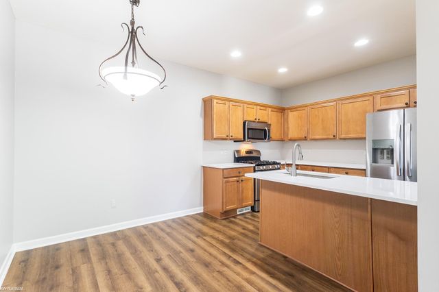 56659 Long Island Drive, Shelby Twp, MI 48316
