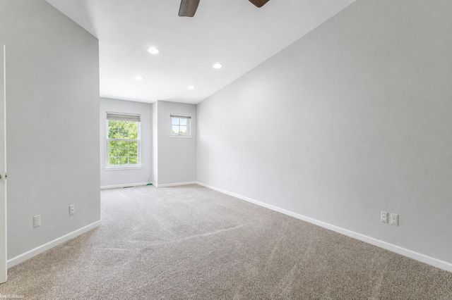 56659 Long Island Drive, Shelby Twp, MI 48316