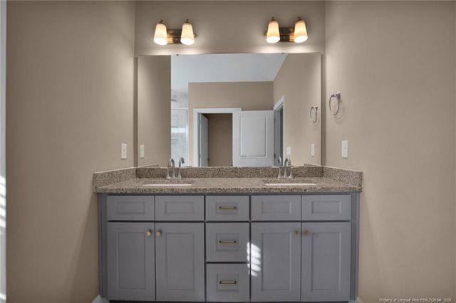 3444 Camberly Drive, Fayetteville, NC 28306