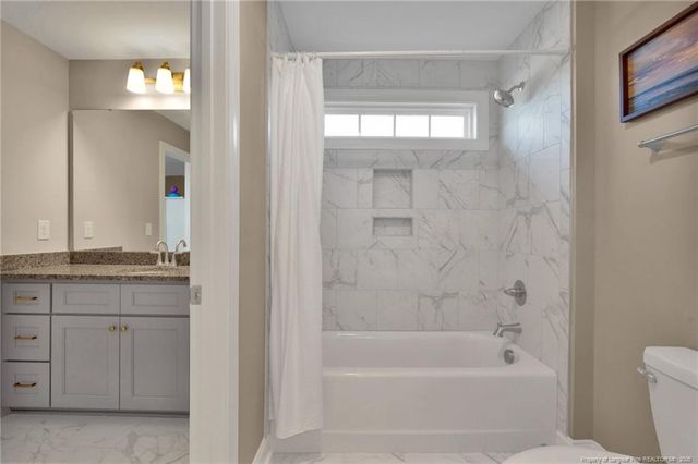 3444 Camberly Drive, Fayetteville, NC 28306