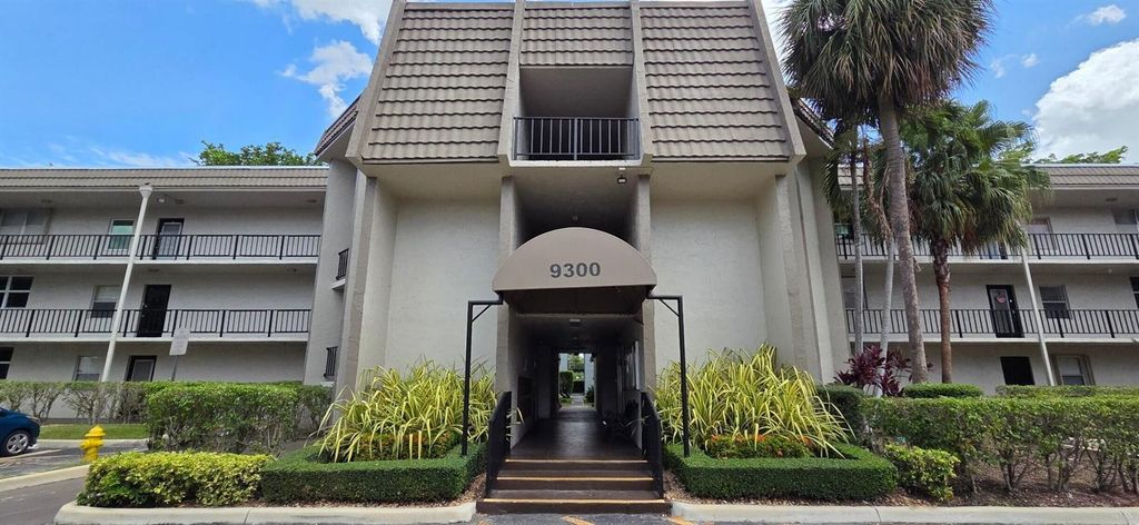9300 LIME BAY Boulevard 208, Tamarac, FL 33321