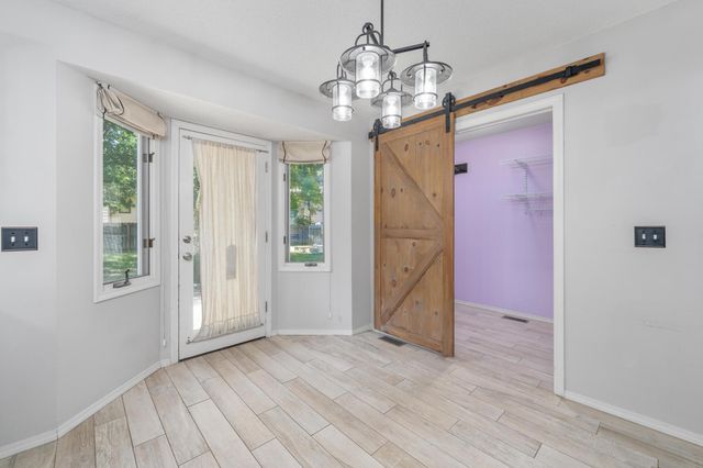 4827 N Homestead St, Bel Aire, KS 67220