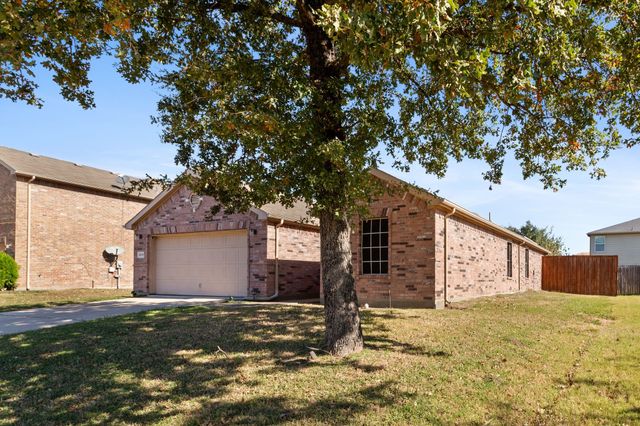 4618 Bridlewood Lane, Balch Springs, TX 75180