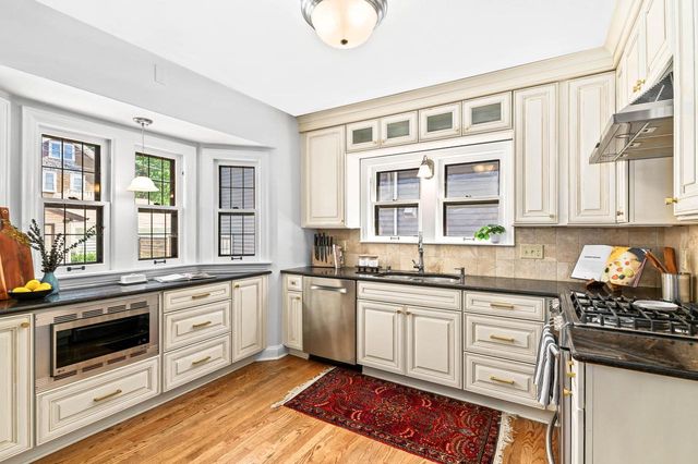 2608 71st STREET, Wauwatosa, WI 53213