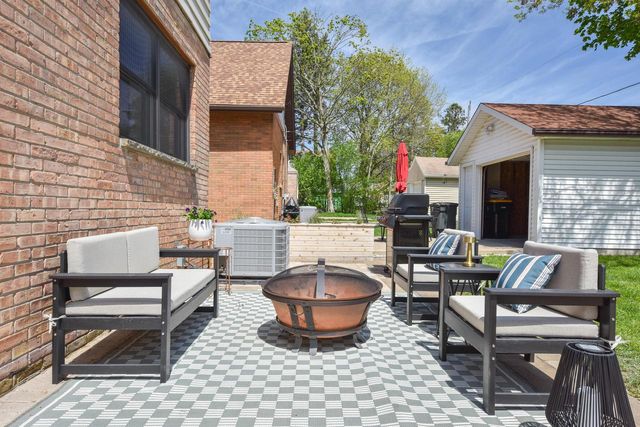 2608 71st STREET, Wauwatosa, WI 53213