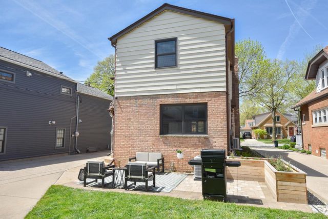2608 71st STREET, Wauwatosa, WI 53213
