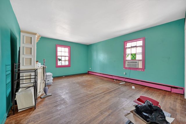 31 Bible Hill Road, Bennington, NH 03442