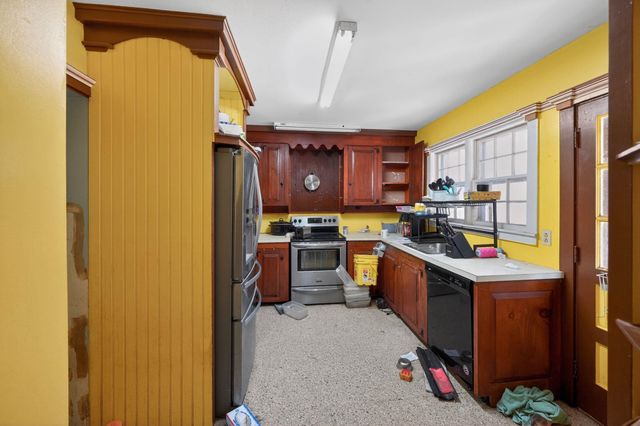 31 Bible Hill Road, Bennington, NH 03442