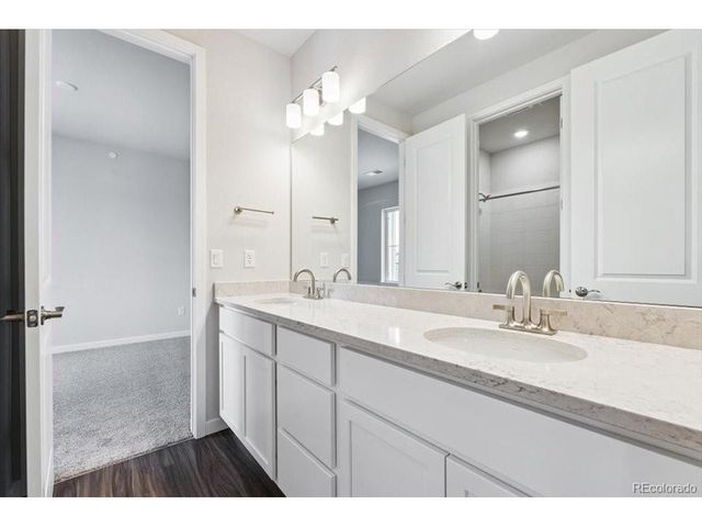 2537 Bailey Ln, Erie, CO 80026