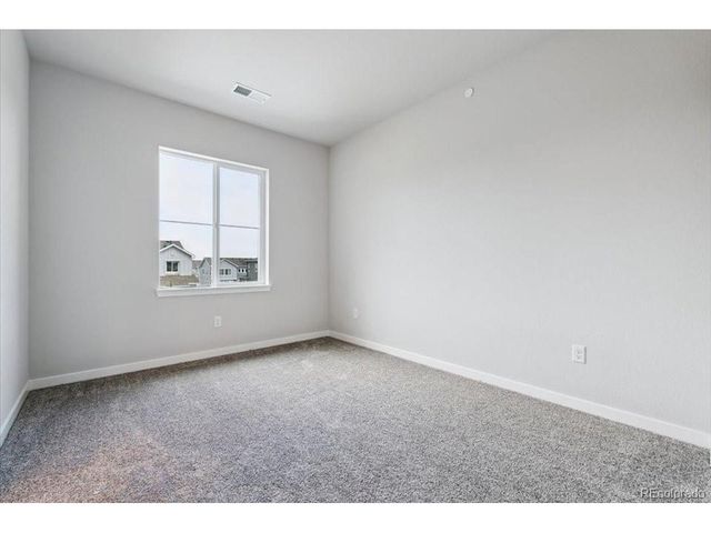 2537 Bailey Ln, Erie, CO 80026