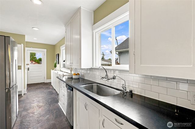 4523 S Fawcett Avenue, Tacoma, WA 98418