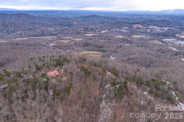 2724 Mountain Crest Drive S 75, Marion, NC 28752